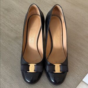 Salvatore Ferragamo Black Leather Vara Bow Pumps with Gold Accent